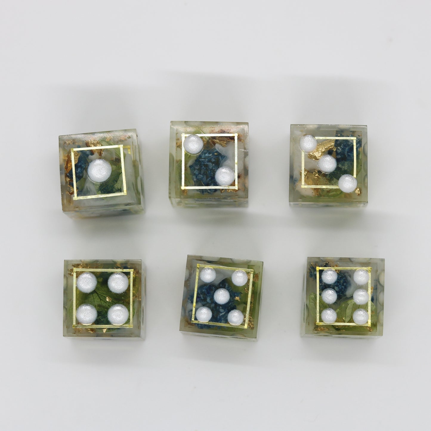 Spring Court D6 Set