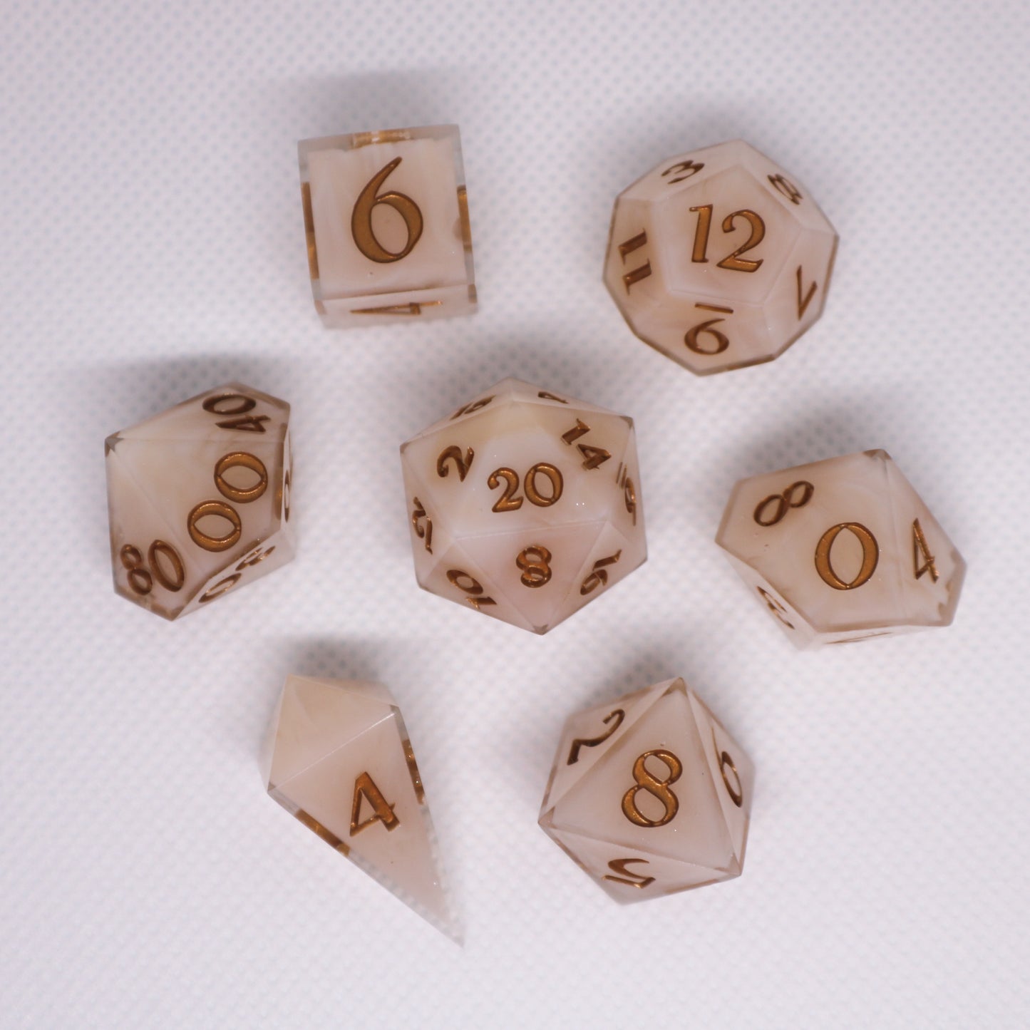 Delicate 7-Piece RPG Set